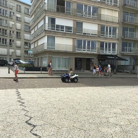 Au Gre Du Vent Lejlighed Koksijde Eksteriør billede